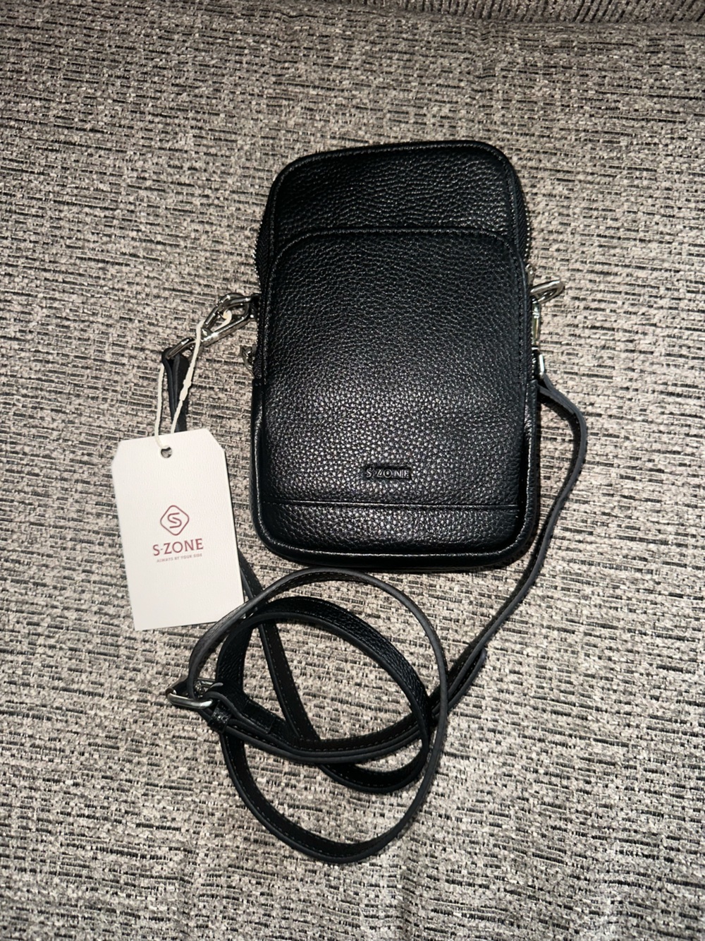 Black Leather Crossbody Phone Bag for Men